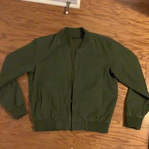 BRANDY MELVILLE BOMBER JACKET SIZE MEDIUM